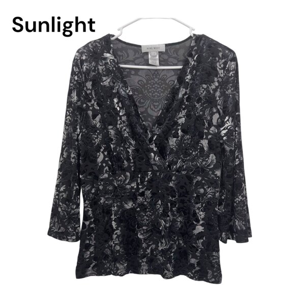 Vintage Y2k Nine West Black-Silver Floral Velvet Stretch Blouse SZ Large - Picture 1 of 12